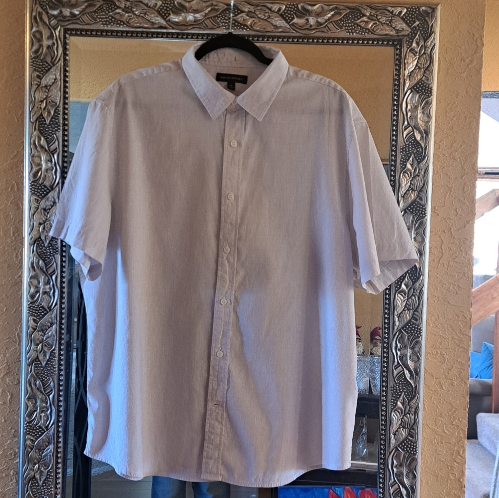 MENS XL BANANA Republic Light TAN Short Sleeve Shirt